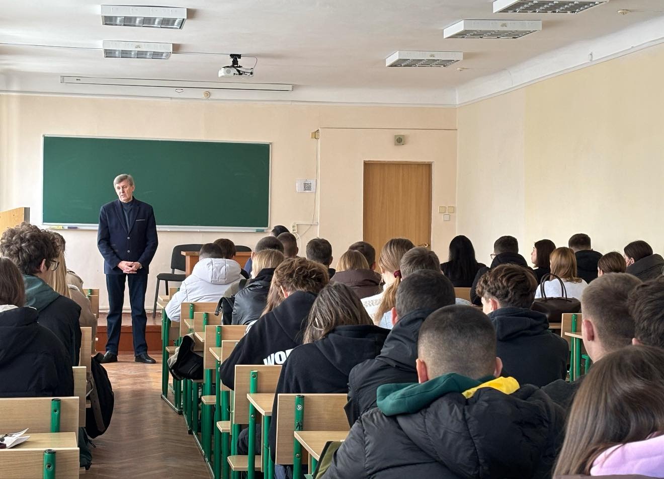 imgi_49_587238641_1358015256110500_17147909485946767_n